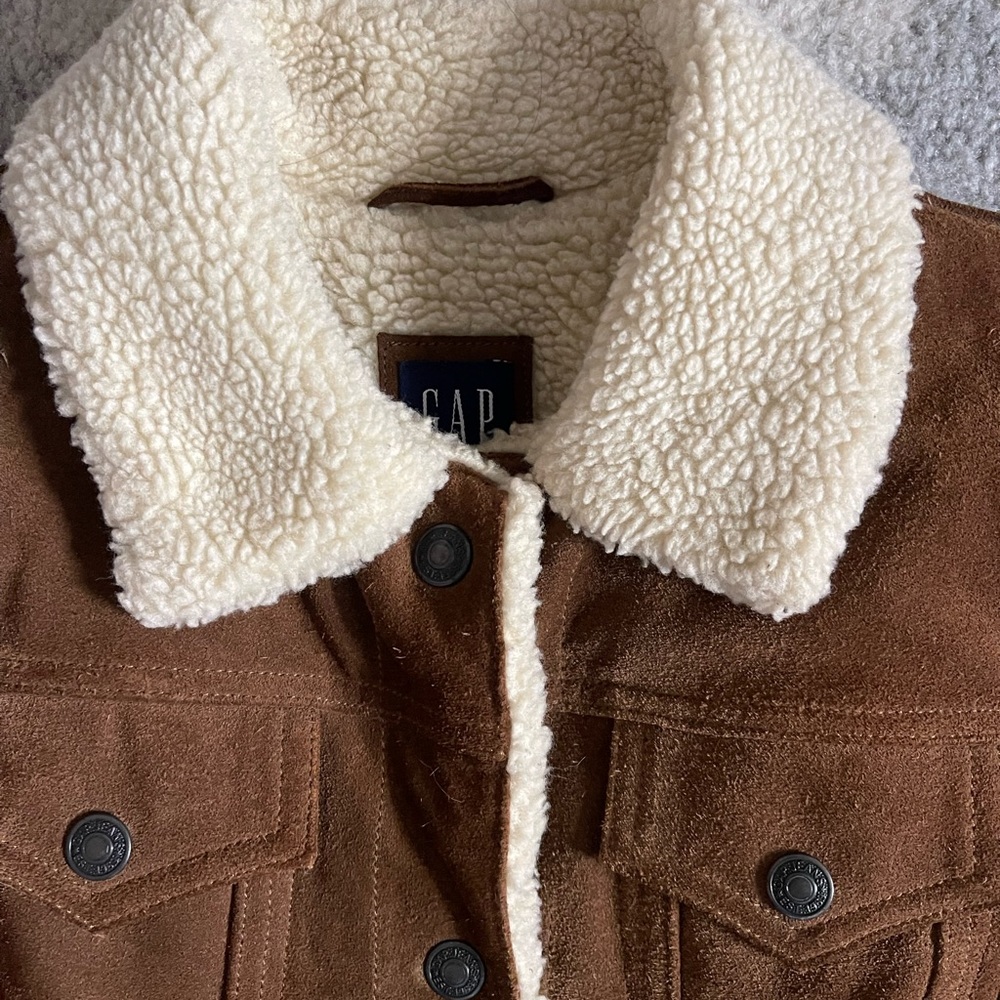 Gap genuine suedes leather XS